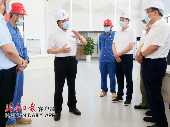 歡迎海南省省委常委，省委副書記，省長(zhǎng)馮飛蒞臨馳大幕墻公司承接的洋浦華能幕墻項(xiàng)目視察